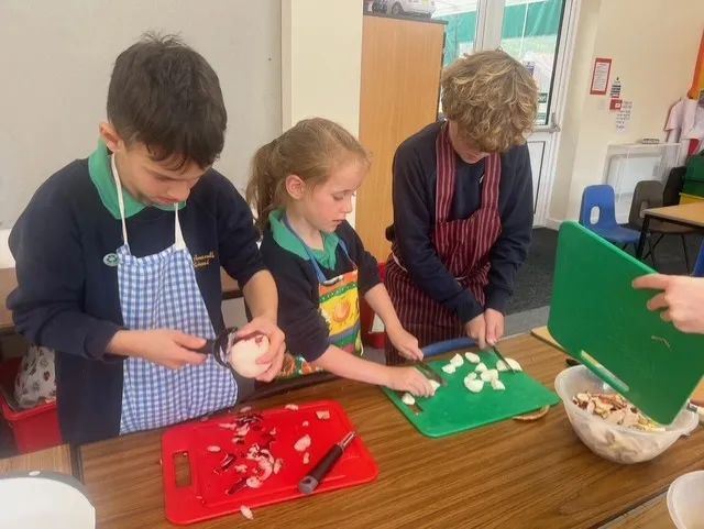 Apple Cake Baking 2025 - image 3