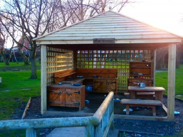 RNS - Our Outdoor Area - image 6