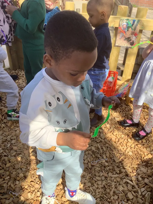 Gallery - created at 2025-04-04 15:02:06 - image 49