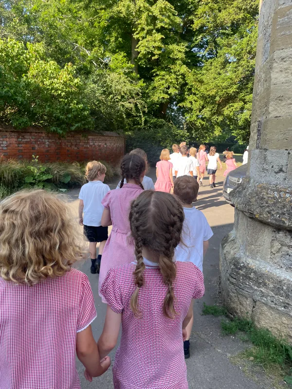 Gallery - created at 2025-10-29 09:30:23 - image 2