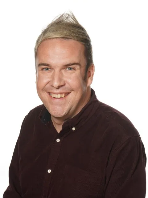 Mrs R Shaw Headteacher