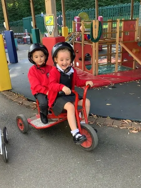 Reception 25 - image 10 Reception 25 - image 10