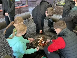 Photos - image 28 Photos - image 28