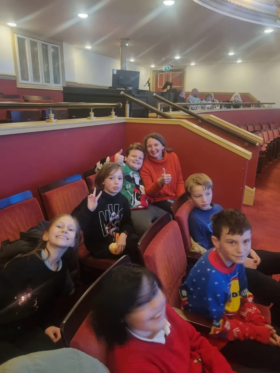 Panto 2025 - image 4 Panto 2025 - image 4