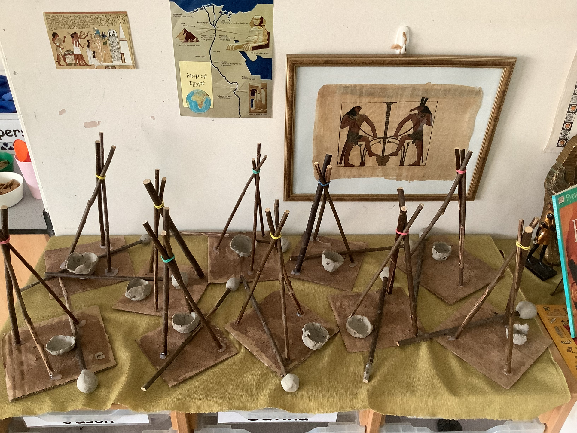 Shaduf making in Woodpeckers