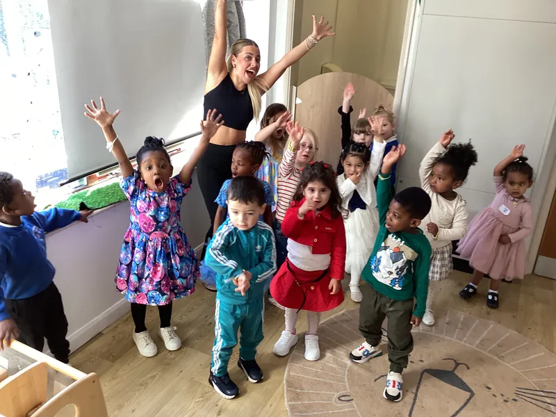 Gallery - created at 2025-04-08 15:36:47 - image 71