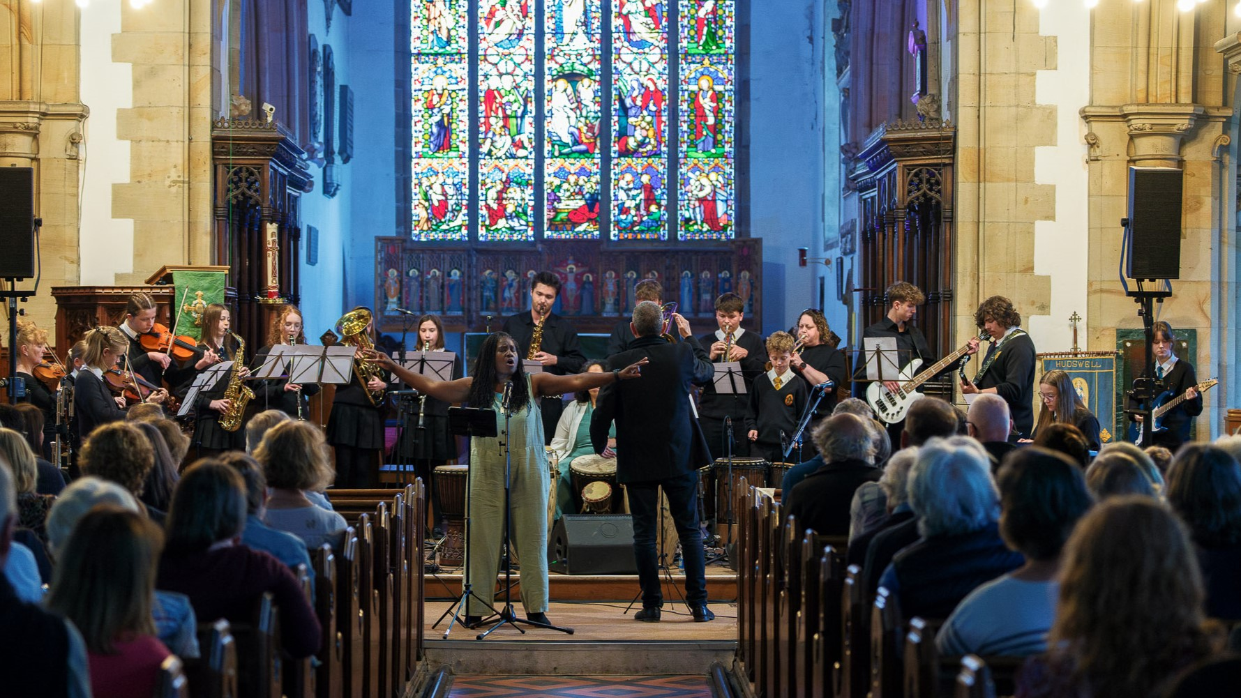 RICHMOND SCHOOL MUSICIANS IN SWALEDALE FESTIVAL COLLABORATION WITH INTERNATIONALLY RENOWNED DUO, LADIES OF MIDNIGHT BLUE&nbsp;
