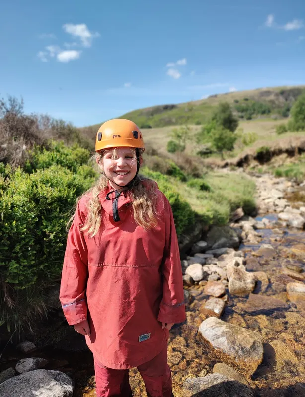 PE - image 2 PE - image 2