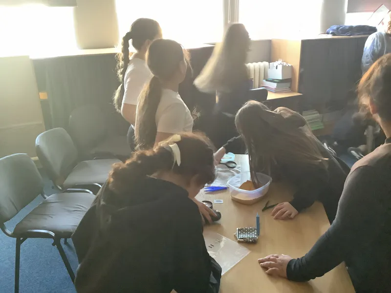 TH Science  - image 5