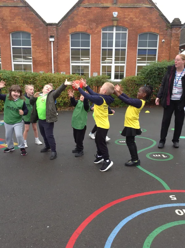 Gallery - created at 2025-10-16 09:47:03 - image 13