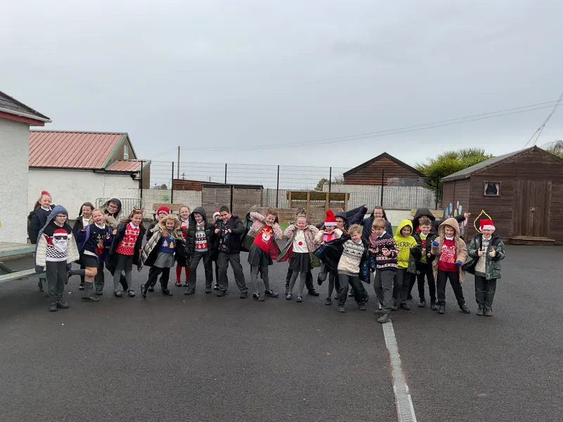 Santa Daily Mile 2025 - image 16 Santa Daily Mile 2025 - image 16