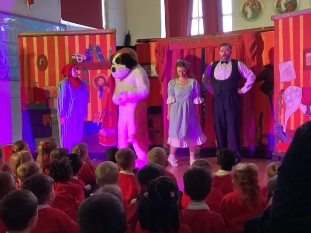 Peter Pan October 2025 - image 3 Peter Pan October 2025 - image 3