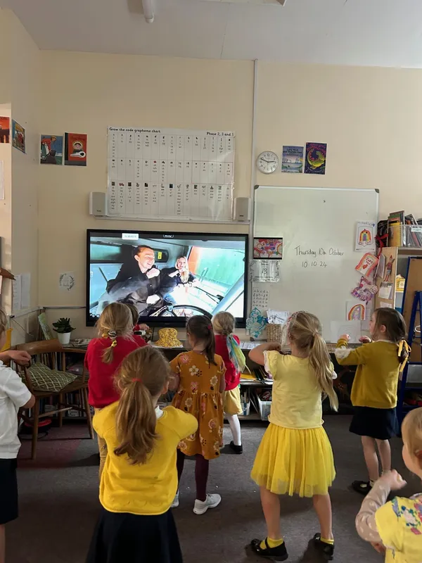 Gallery - created at 2024-10-11 11:55:18 - image 16