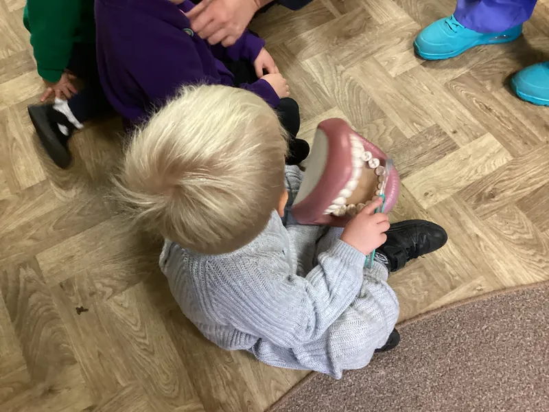 Dentist visit 25 - image 3