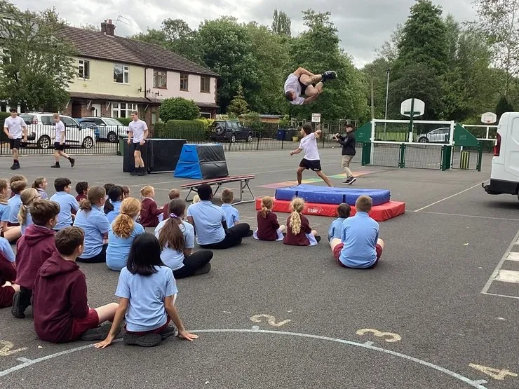 Street Monkeys' Performance - image 13