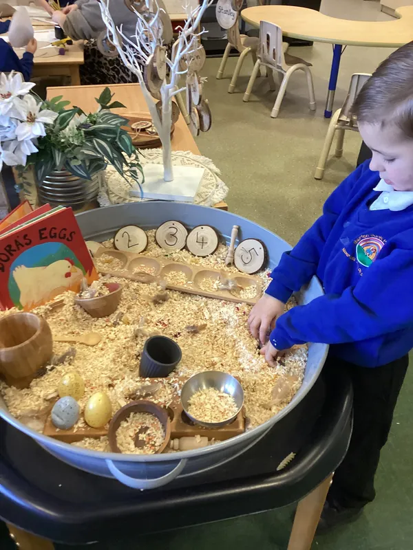 Reception Spring - image 4 Reception Spring - image 4