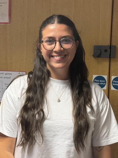 Miss Echeverria-Tovey