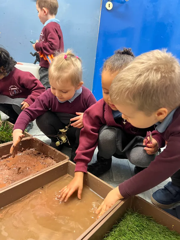 Nursery Bear Hunt - image 2 Nursery Bear Hunt - image 2