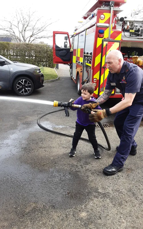 Gallery - created at 2025-03-27 11:04:23 - image 1 Gallery - created at 2025-03-27 11:04:23 - image 1