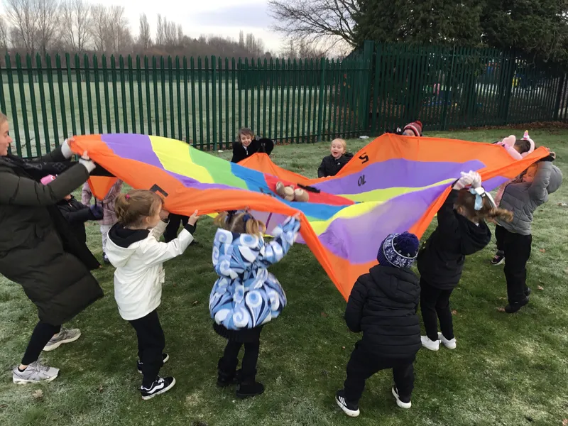 Nursery - parachute - image 3