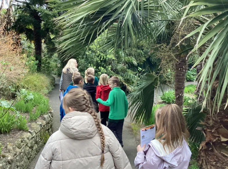 LKS2 Botanical Gardens Trip - image 29