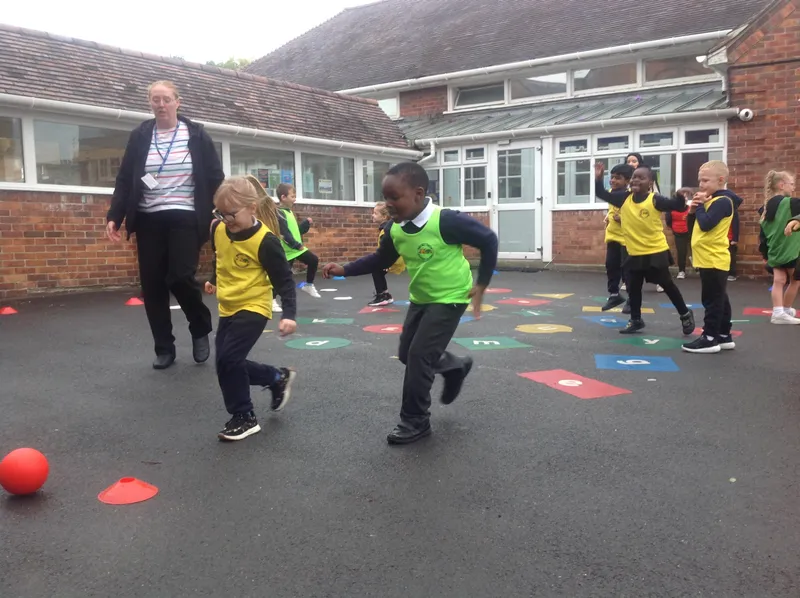 Gallery - created at 2025-10-16 09:47:03 - image 7