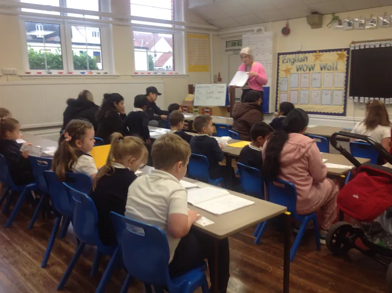 Gallery - created at 2025-10-15 12:03:33 - image 6