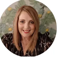 Jo Parry-Gee