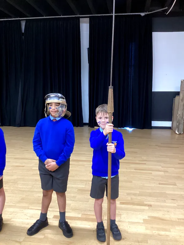 Year 4 Gallery - image 8