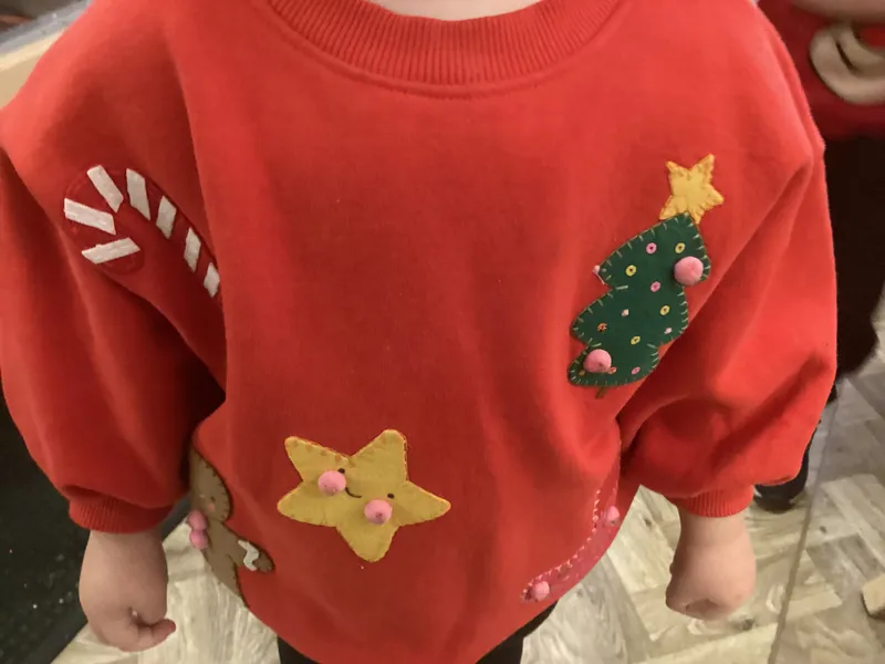 red day 25 - image 3