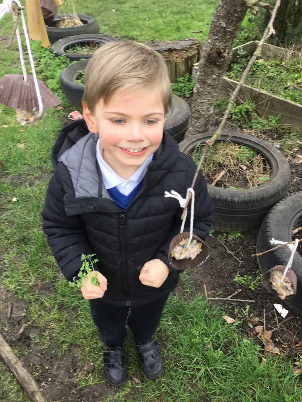 Nursery bird feeders - image 4