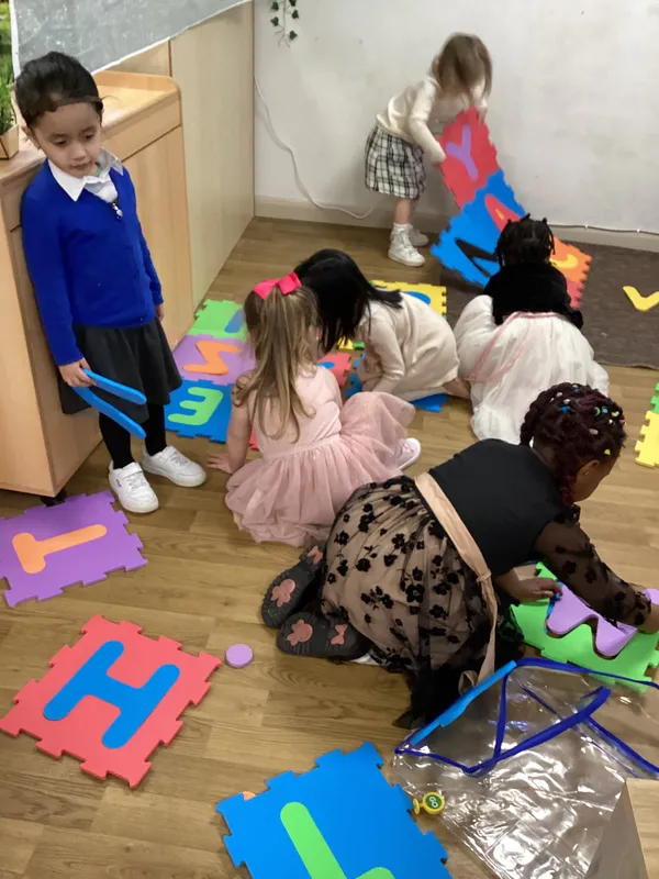 Gallery - created at 2025-04-04 15:41:39 - image 11