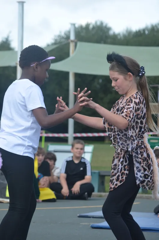 Extravaganza 2025 Part 1 - image 32