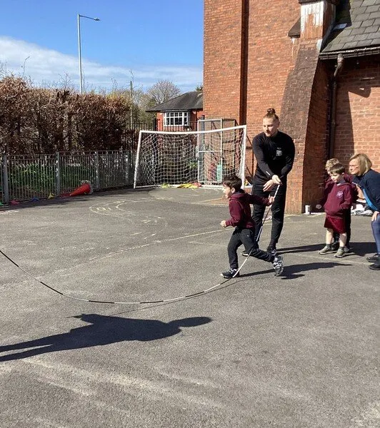 Year 6 pupils - image 5 Year 6 pupils - image 5