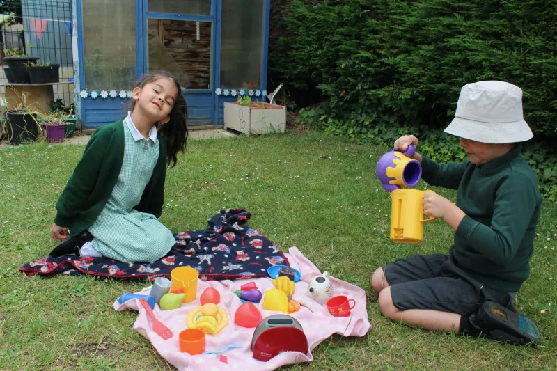 Reception - Photo Gallery - image 5 Reception - Photo Gallery - image 5