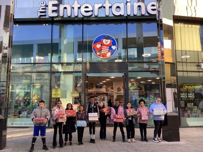 Christmas Shoebox - image 2