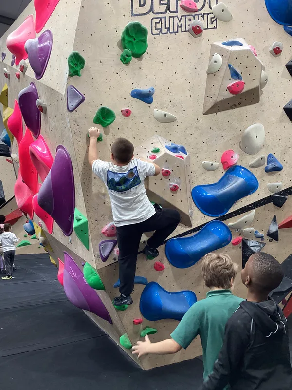 Year 4 climbing trip - image 16