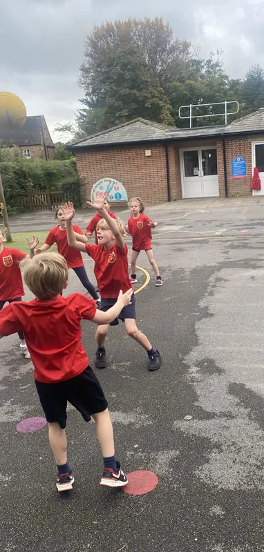 Gallery - created at 2024-09-28 18:00:54 - image 1