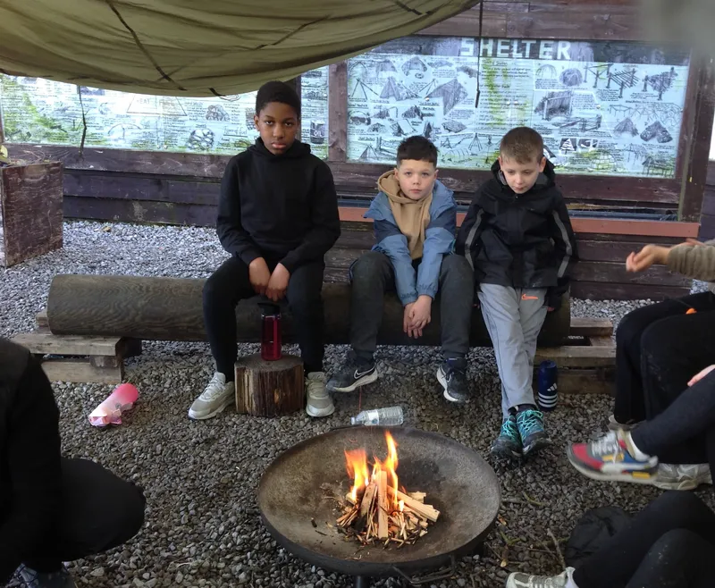 Photos - image 47 Photos - image 47