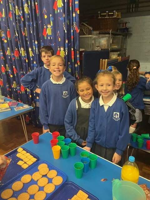 New Library and Reading Cafe - image 3