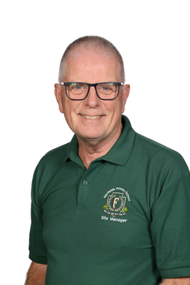 Mr Carter - Site Manager