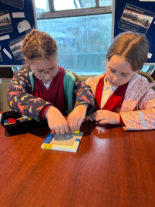 Year 3 Didcot Railway Centre - image 32