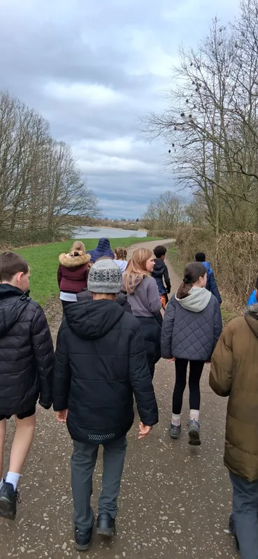 Y6 Lent walk 26 - image 9