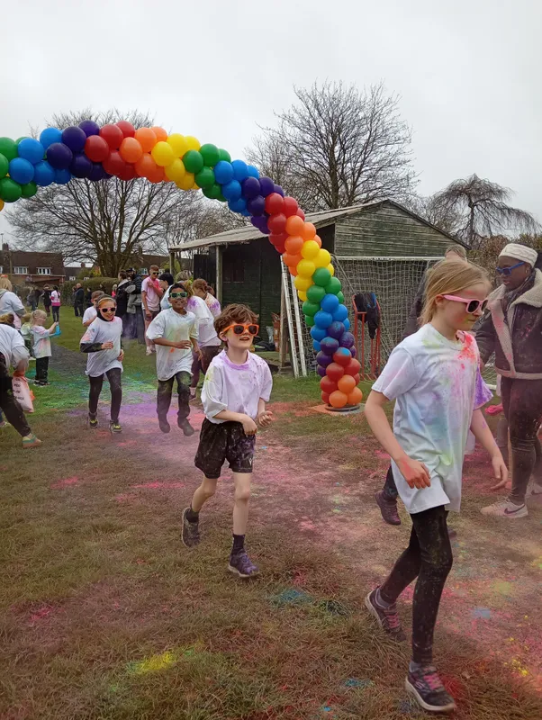 Sponsored Colour Run - image 9