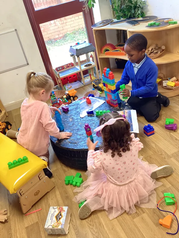 Gallery - created at 2025-04-04 15:02:06 - image 29