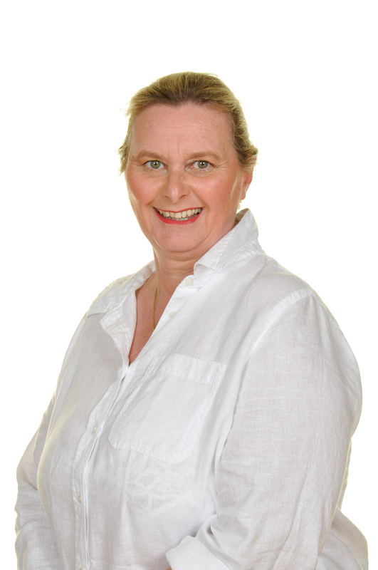 Mrs V Morley, MDS