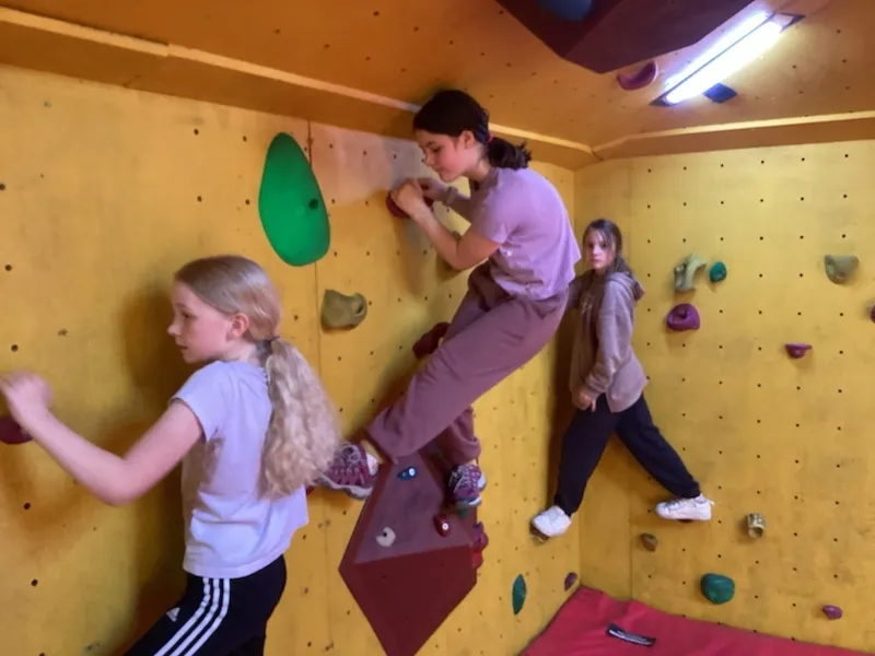 Gallery - created at 2024-09-17 20:50:18 - image 48 Gallery - created at 2024-09-17 20:50:18 - image 48