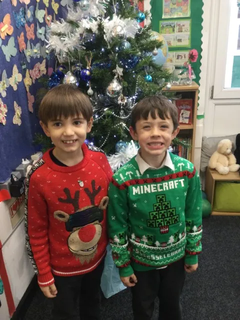 Christmas Jumpers - image 3