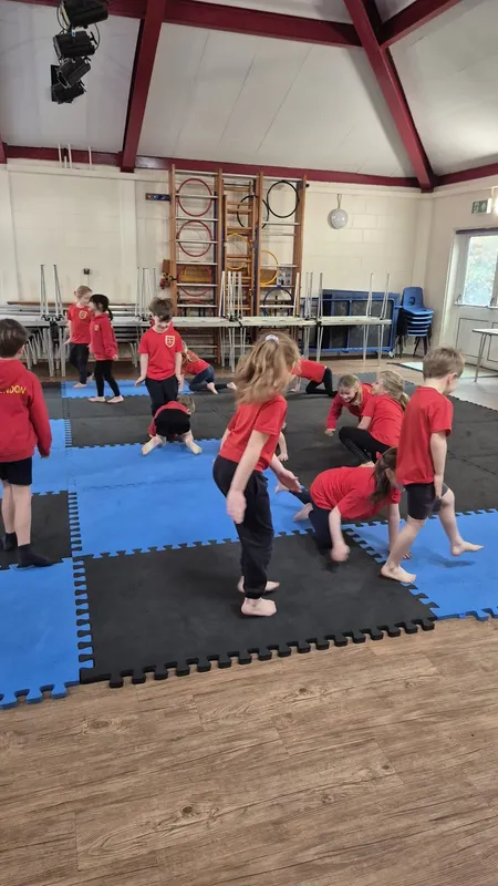 Gallery - created at 2025-11-13 18:33:41 - image 4