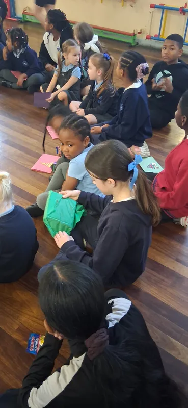 Y6 Christmas - image 32